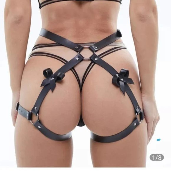 Leather Garter Harness Sexy Bondage Role Play Belt Thigh Body Waist Kinky Bows - Picture 8 of 8